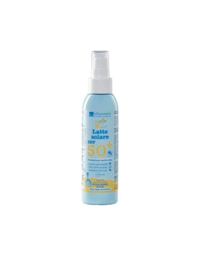 LATTE SOLARE SPF 50+ BIMBI E PELLI SENSIBILI LA SAPONARIA Latte solare certificato bio ad alta protezione con SPF 50+. Ideale per bambini e pelli sensibili. Nuova texture in latte super fluida che non lascia scia bianca ed è facilissima da spalmare, a prova di bimbi che non vedono l’ora di correre a giocare!