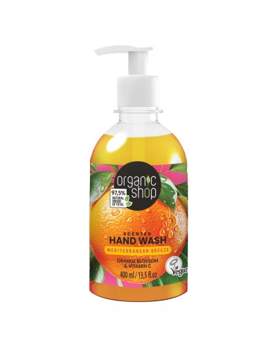 SAPONE MANI PROFUMATO AI FIORI DI ARANCIO ORGANIC SHOP Detergente mani profumato al fiore di arancio e vitamina C Delizia le tue mani con la freschezza mediterranea di questo detergente profumato firmato Organic Shop. Lo Scented Hand Wash Orange Blossom & Vitamin C deterge con delicatezza, lasciando la pelle morbida, idratata e naturalmente profumata.