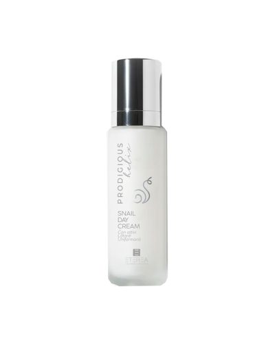 Crema viso anti-age Eterea Cosmesi con Bava di Lumaca Bio, Peptidi e Acido Ialuronico. Idrata, rigenera, illumina e migliora compattezza e uniformità della pelle.